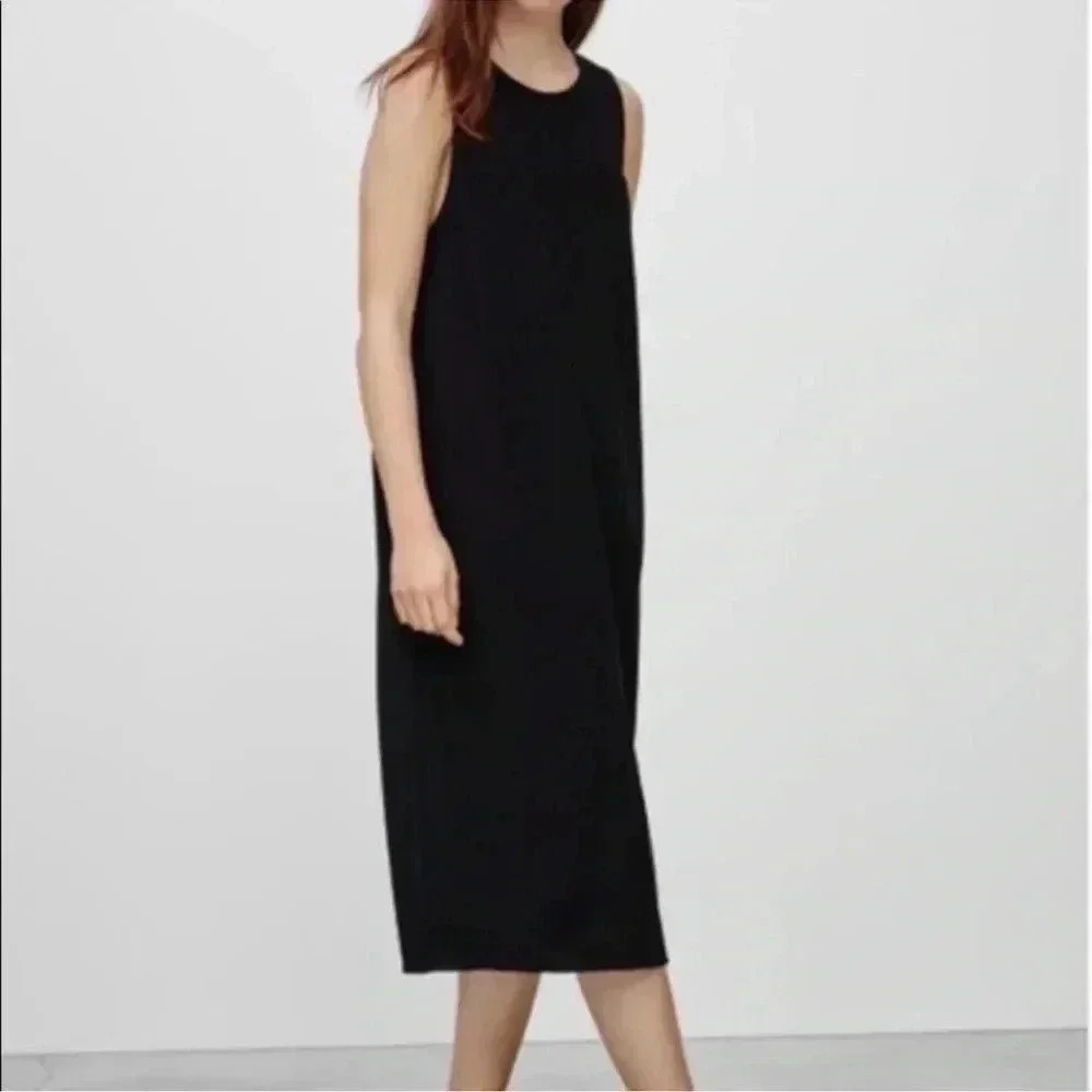 Wilfred Aritzia Sleeveless Pillet Midi Dress Made of Japanese Fabric Sz M